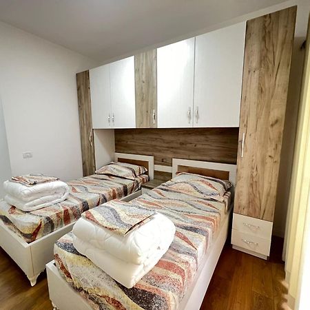 Ani'S Apartment Дуррес Экстерьер фото