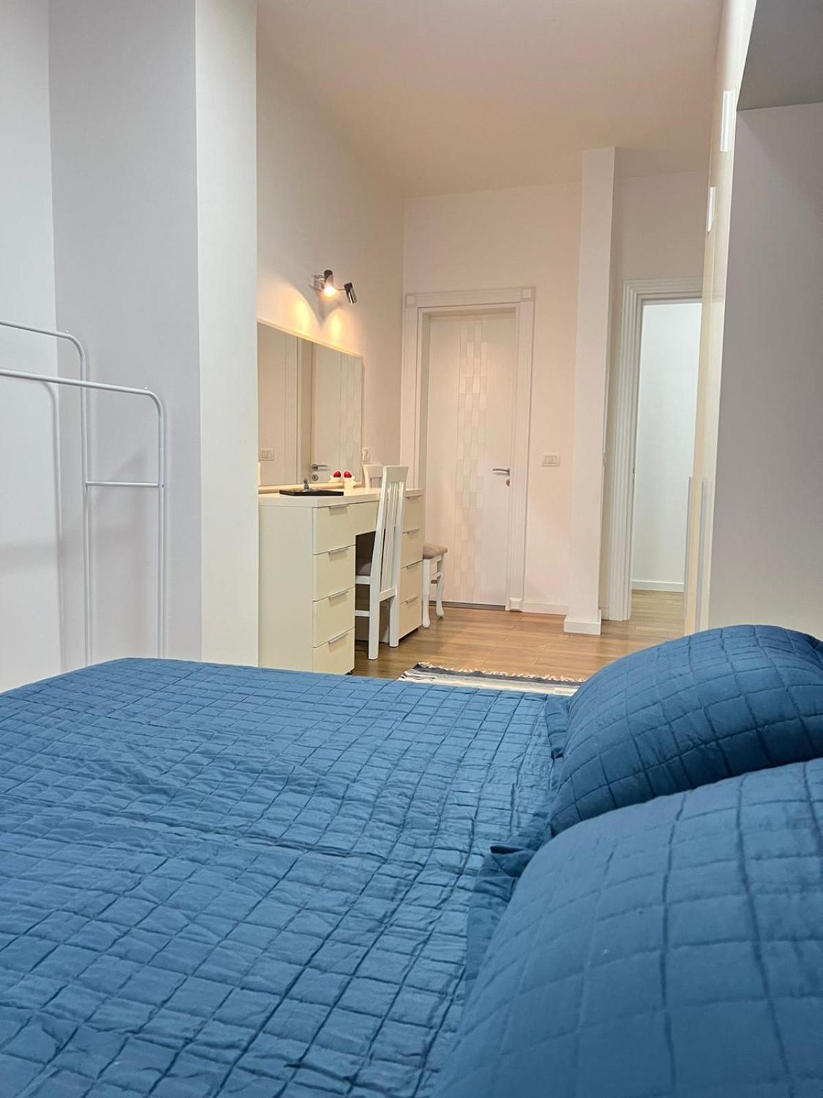 Ani'S Apartment Дуррес Экстерьер фото
